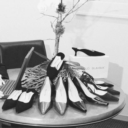 A display of Manolo Blahnik shoes, 2000. © AP/Wide World Photos.