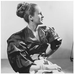 Mad Carpentier, 1946 collection: silk blouse. © Genevieve Naylor/CORBIS.